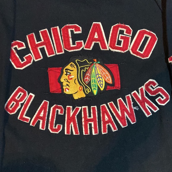 Chicago Blackhawks Sweater embroidered - Picture 2 of 7